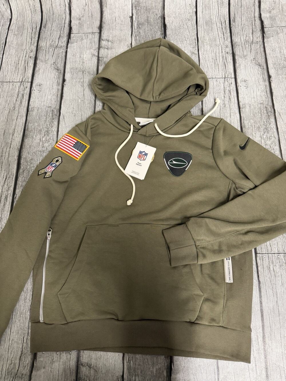 NWT Women’s Nike New York Jets 2025 Salute To Service Dri fit Hoodie Medium